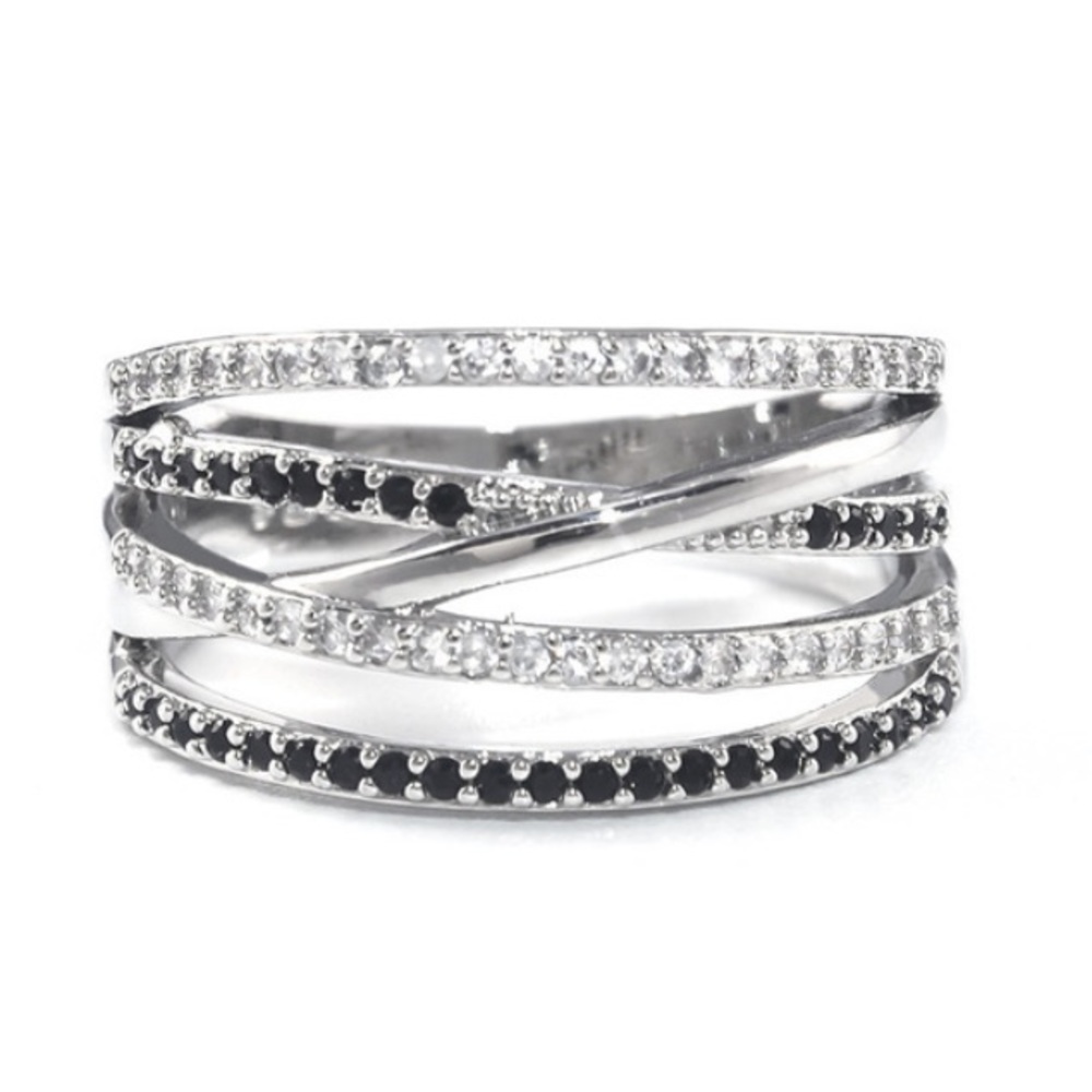 Sterling Silver Black & White CZ Highway Ring - Picture 3 of 10